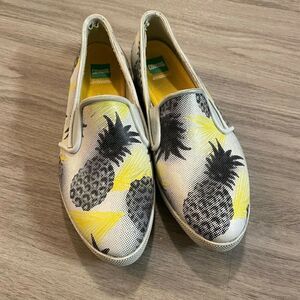 Cougar Womens Samba Rain White Pineapple Waterproof Slip On Comfort Shoes Size 9